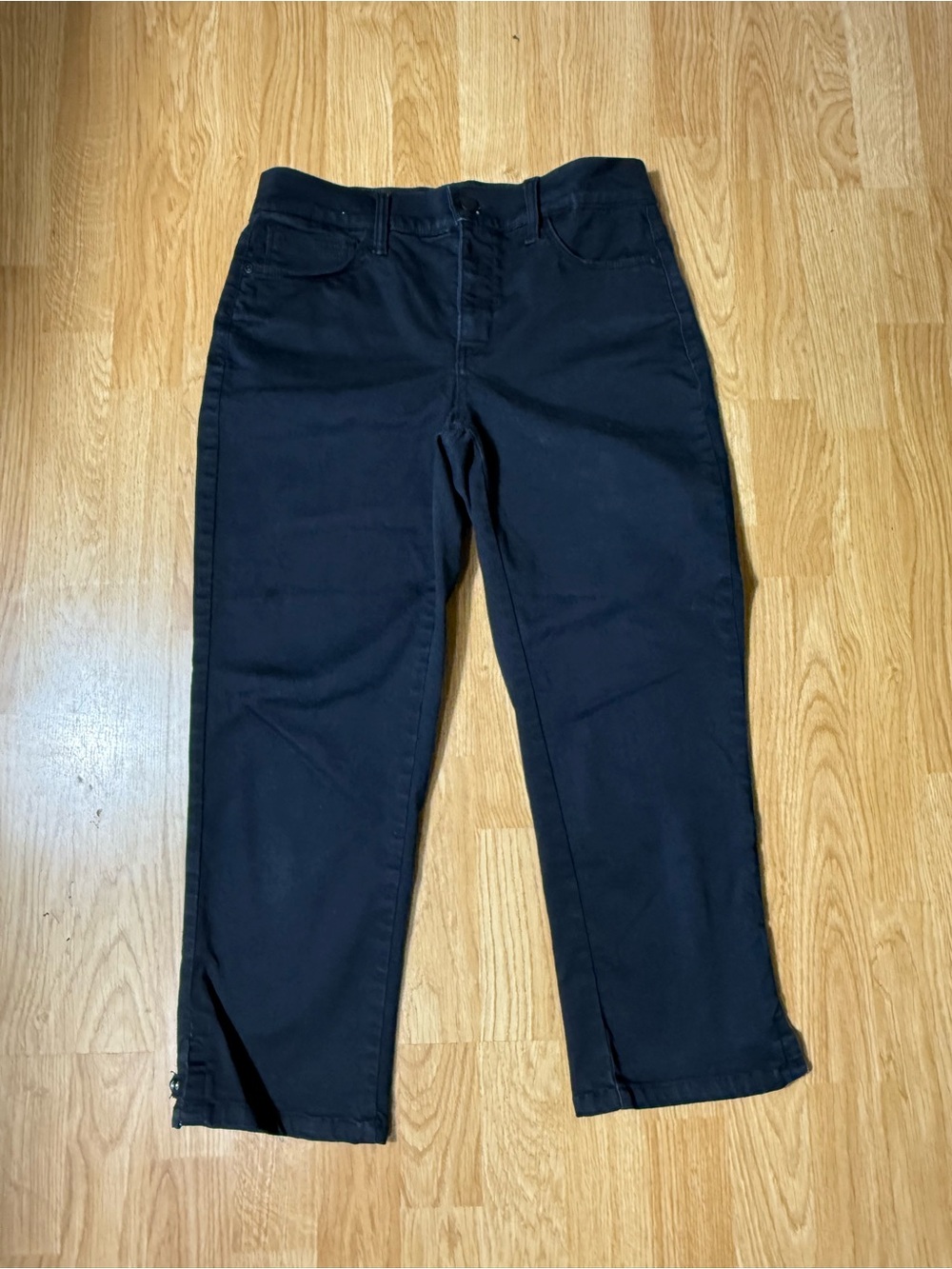 NYDJ Women's Black Capri Jeans - Size 6 UK